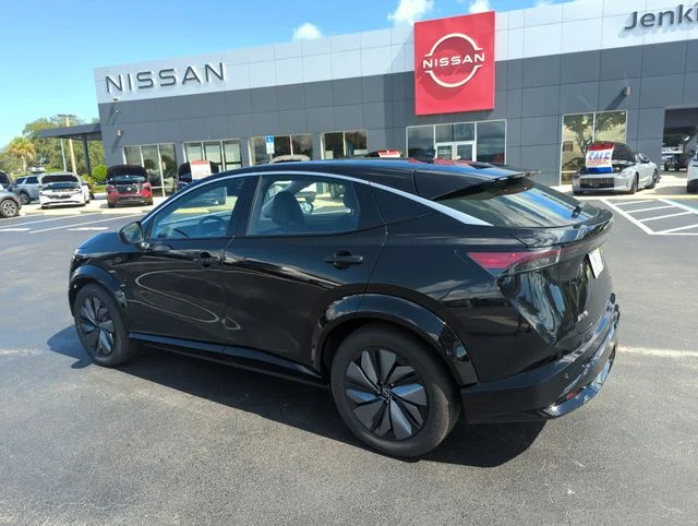 Used 2024 Black Nissan EVOLVE+ image 9