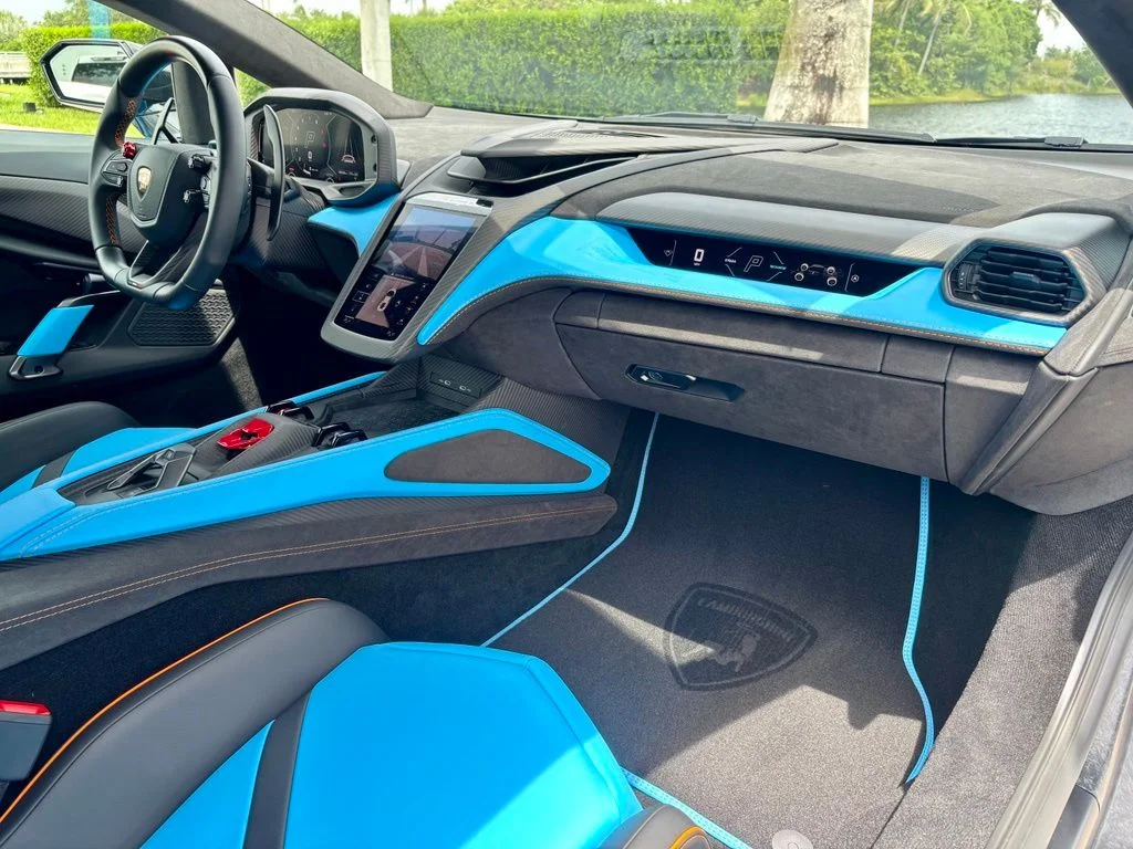 New 2026 Blue Lamborghini Base image 17