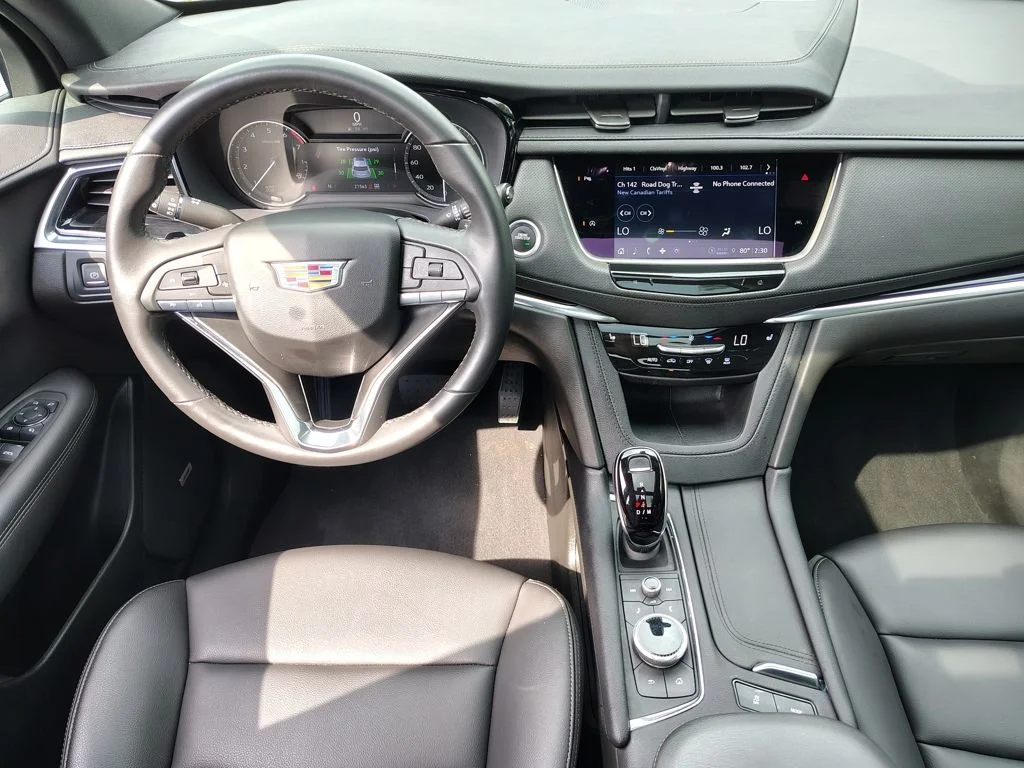 Used 2024 Black Cadillac Luxury image 41