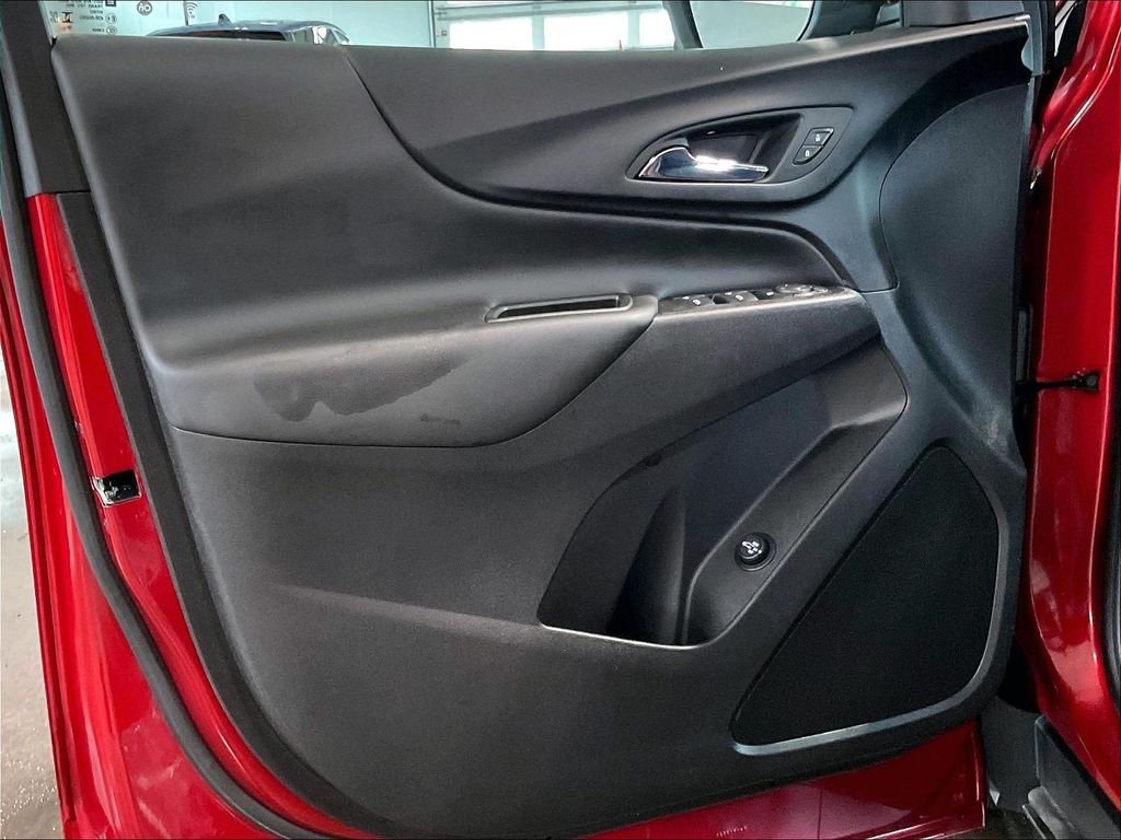 Used 2024 Red Chevrolet LT image 9