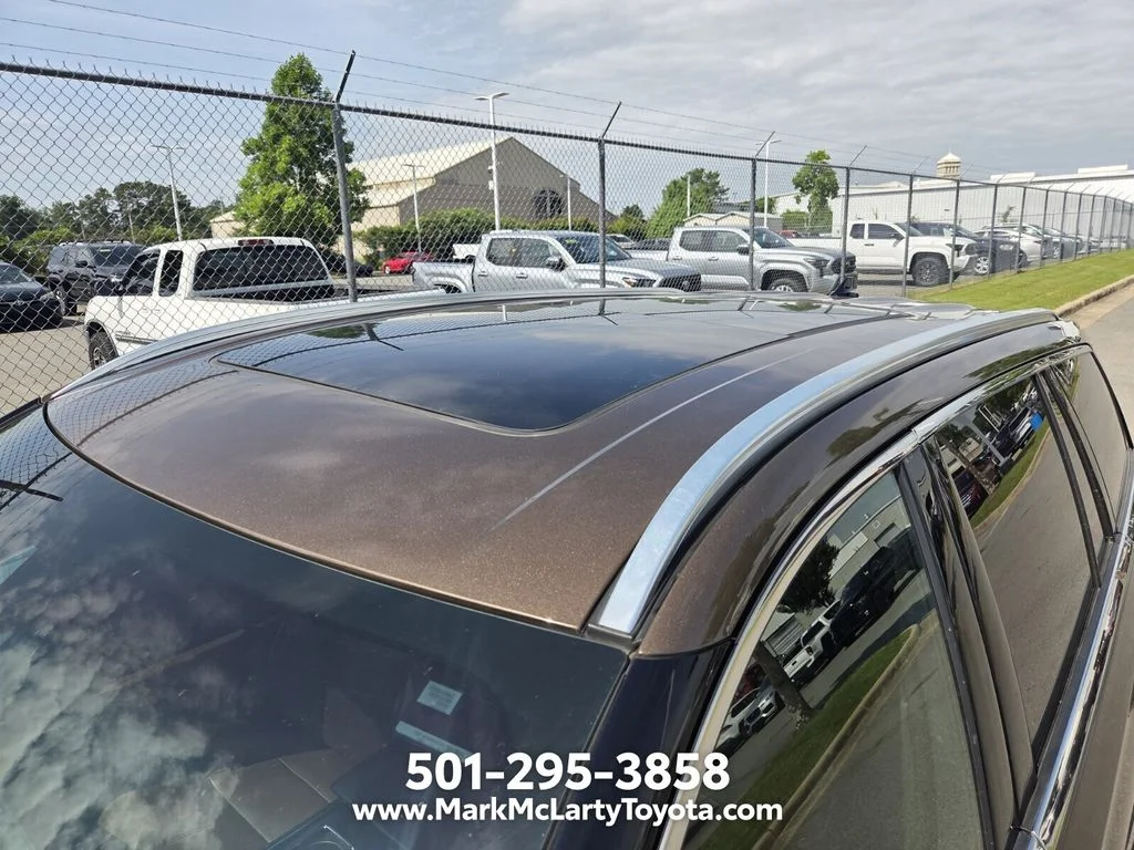 Used 2022 Brown Lincoln Reserve image 5