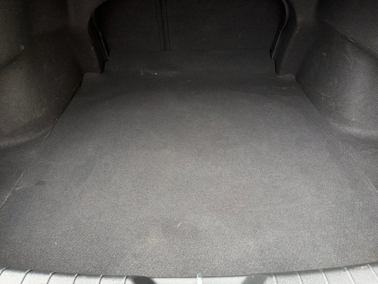 Used 2024 Black Hyundai Limited image 14
