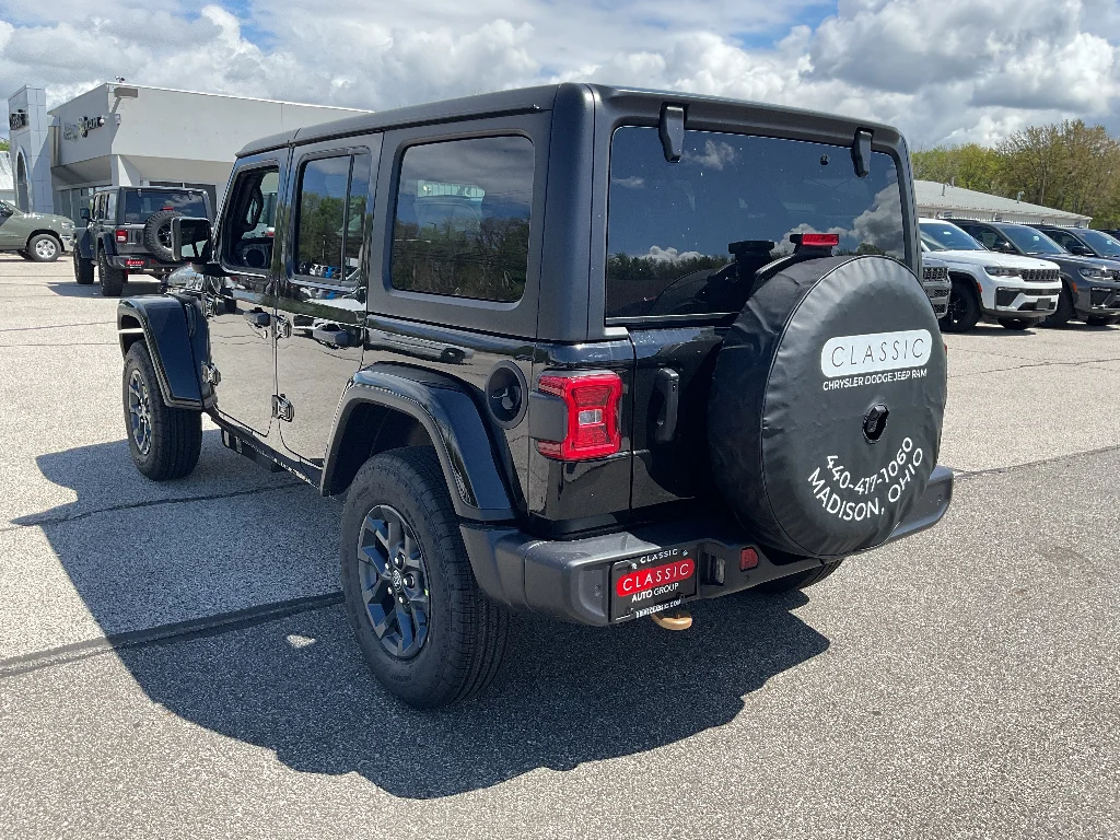 New 2026 Black Clearcoat Jeep 85th Anniversary image 6