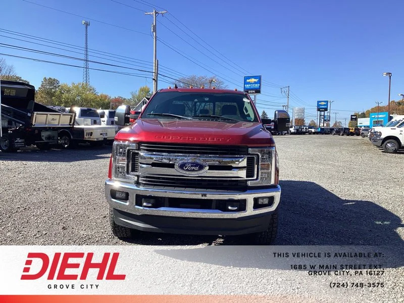 Used 2019 Red Ford XLT image 2