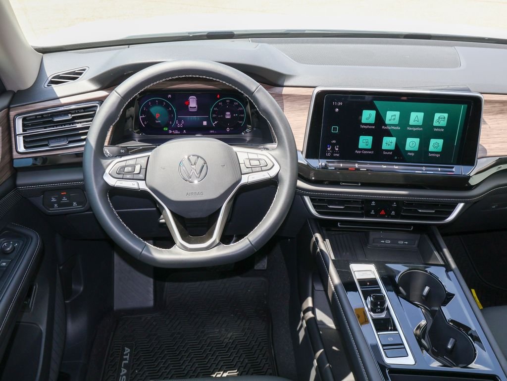 New 2026 White Volkswagen 2.0T SEL image 20