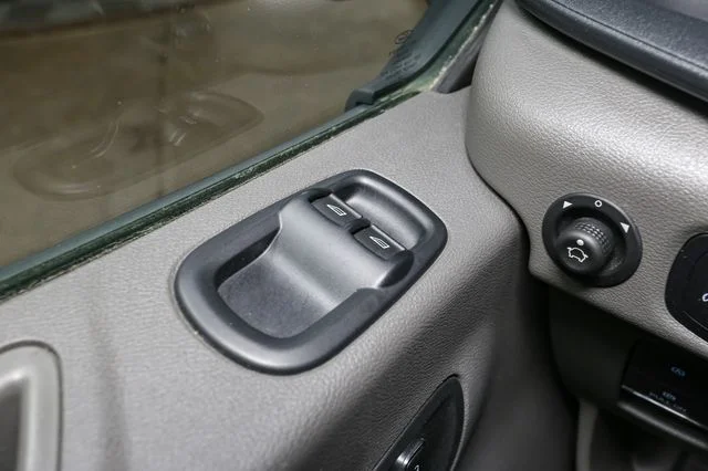 Used 2024 White Ford Base image 30