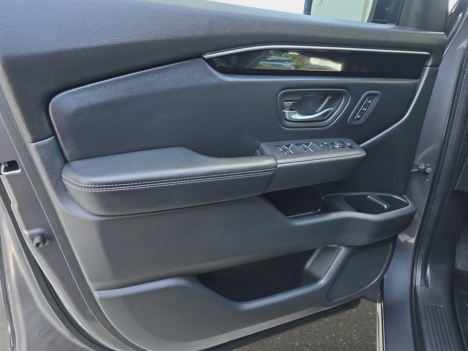 2024 Honda Pilot Touring - Photo 29