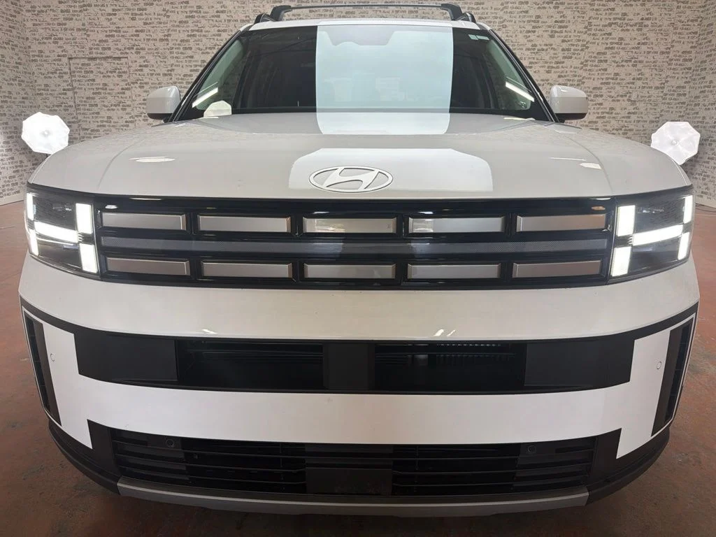 Used 2026 Serenity White Hyundai SEL image 2
