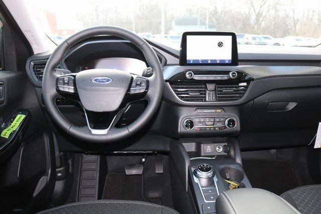 New 2026 Rapid Red Metallic Tinted Clearcoat Ford Active® image 14