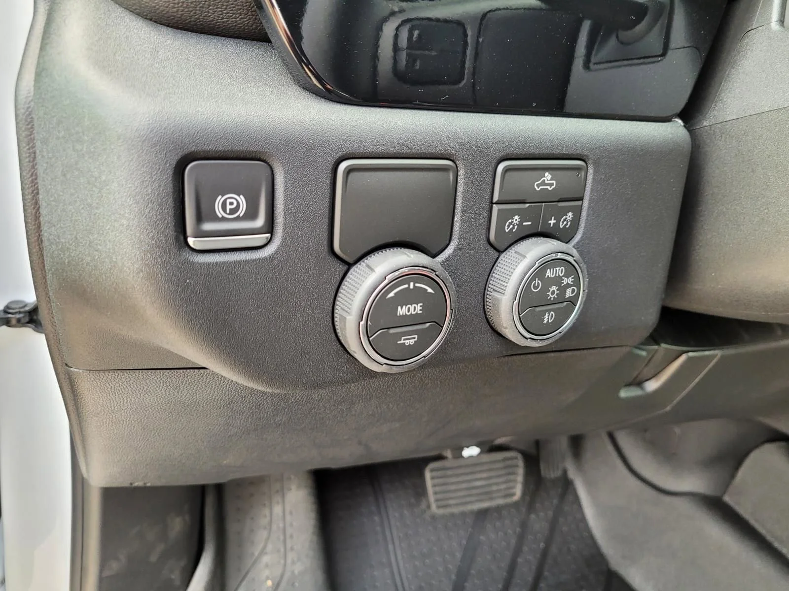 2026 Chevrolet Silverado 1500 RST - Photo 16