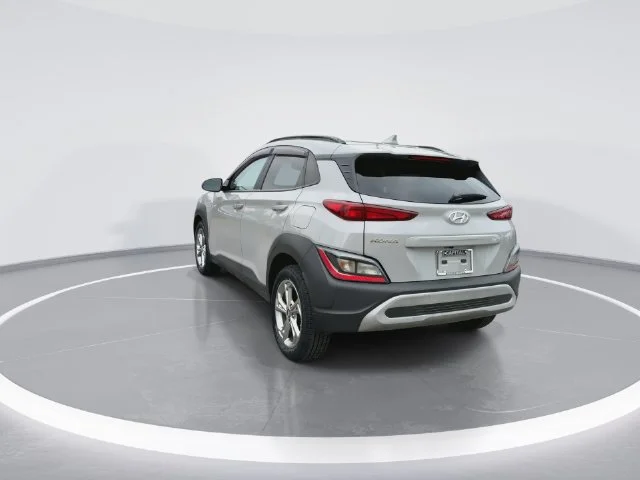 Used 2023 Silver Hyundai SEL image 6