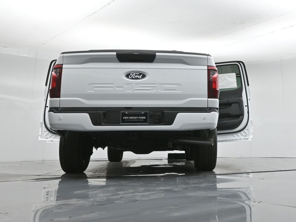 New 2026 Oxford White Ford STX image 43
