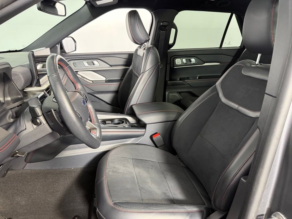 Used 2025 Gray Ford ST image 22