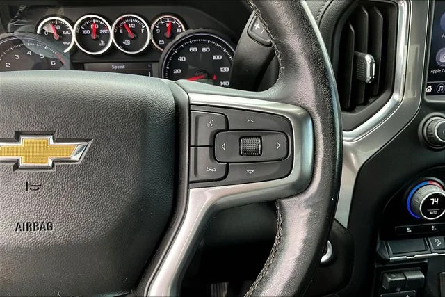 Used 2022 Blue Chevrolet LT image 13