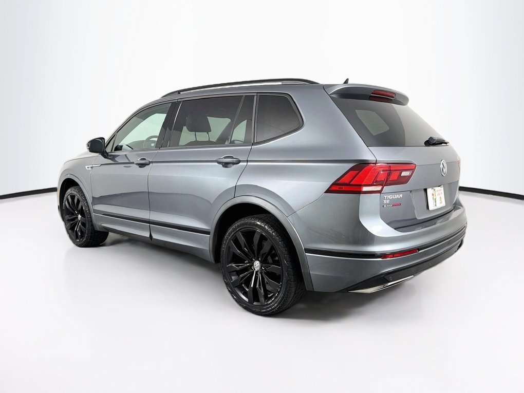 Used 2021  Volkswagen 2.0T SE R-Line Black image 7