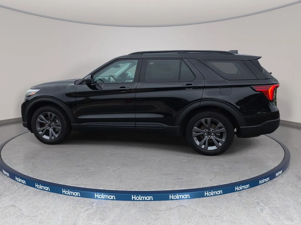 New 2026 Agate Black Metallic Ford Active image 8