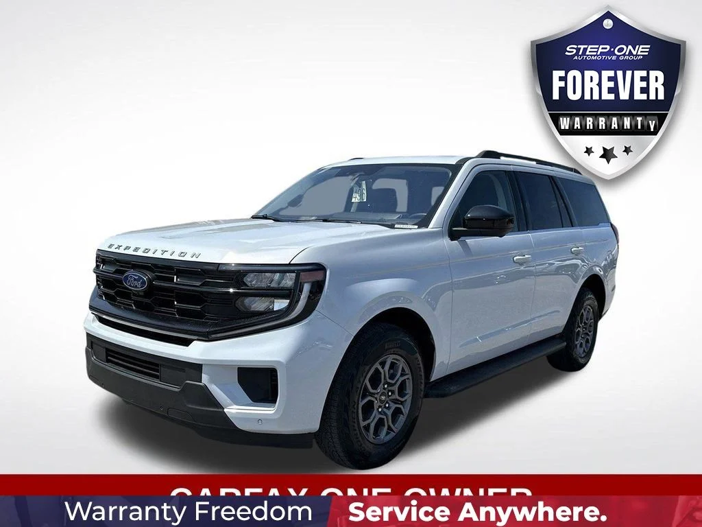 Used 2025 Silver Ford Active image 2