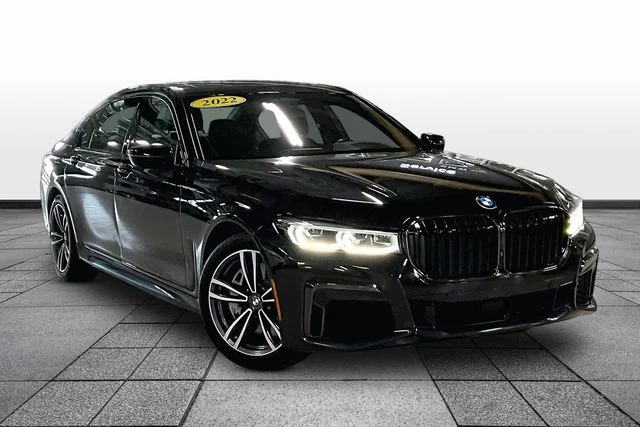 2022 BMW 7 Series 750i xDrive's photo