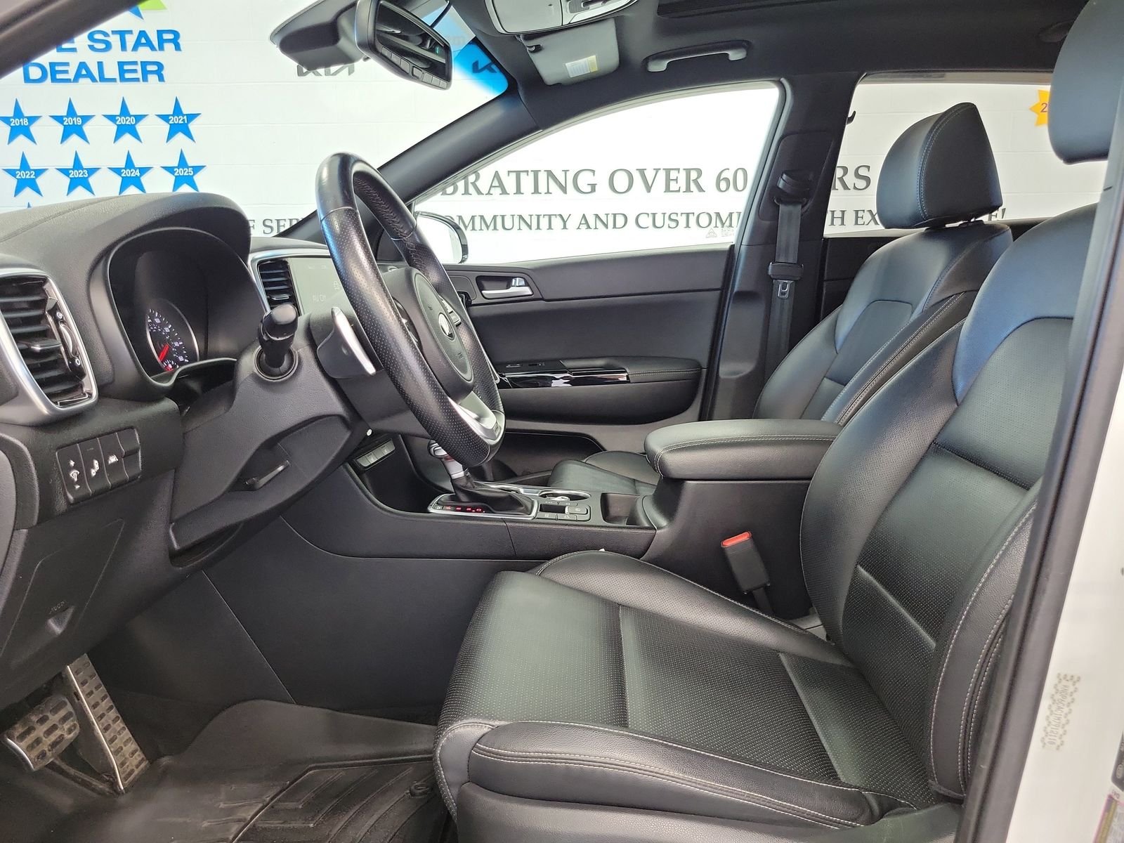 Used 2021 White Kia S image 8