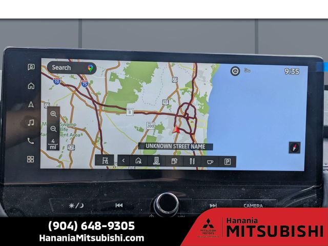 Used 2025 Gray Mitsubishi SE image 23