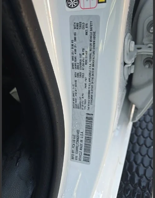 Used 2022 White Ram Laramie image 14