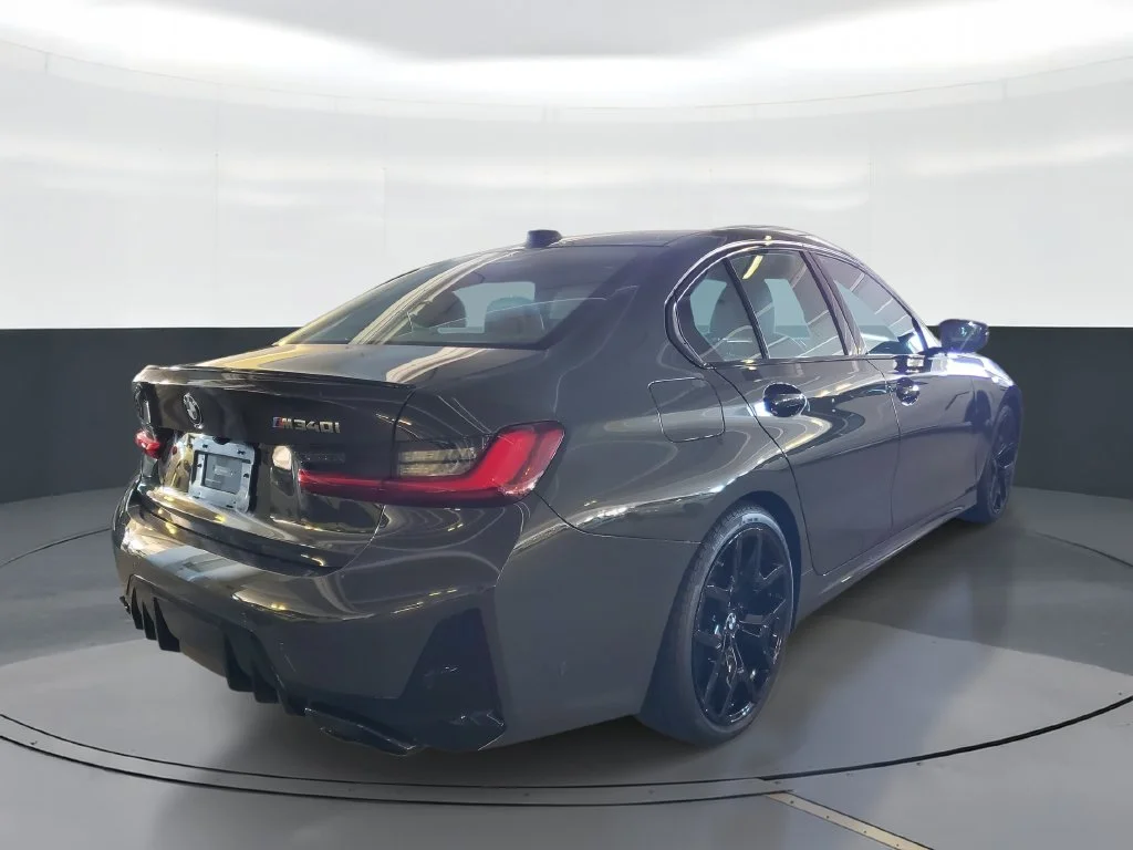 New 2026 Dravit Grey Metallic BMW M340i image 3