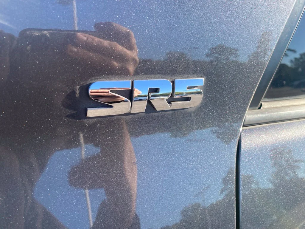 Used 2016 Gray Toyota SR5 image 14