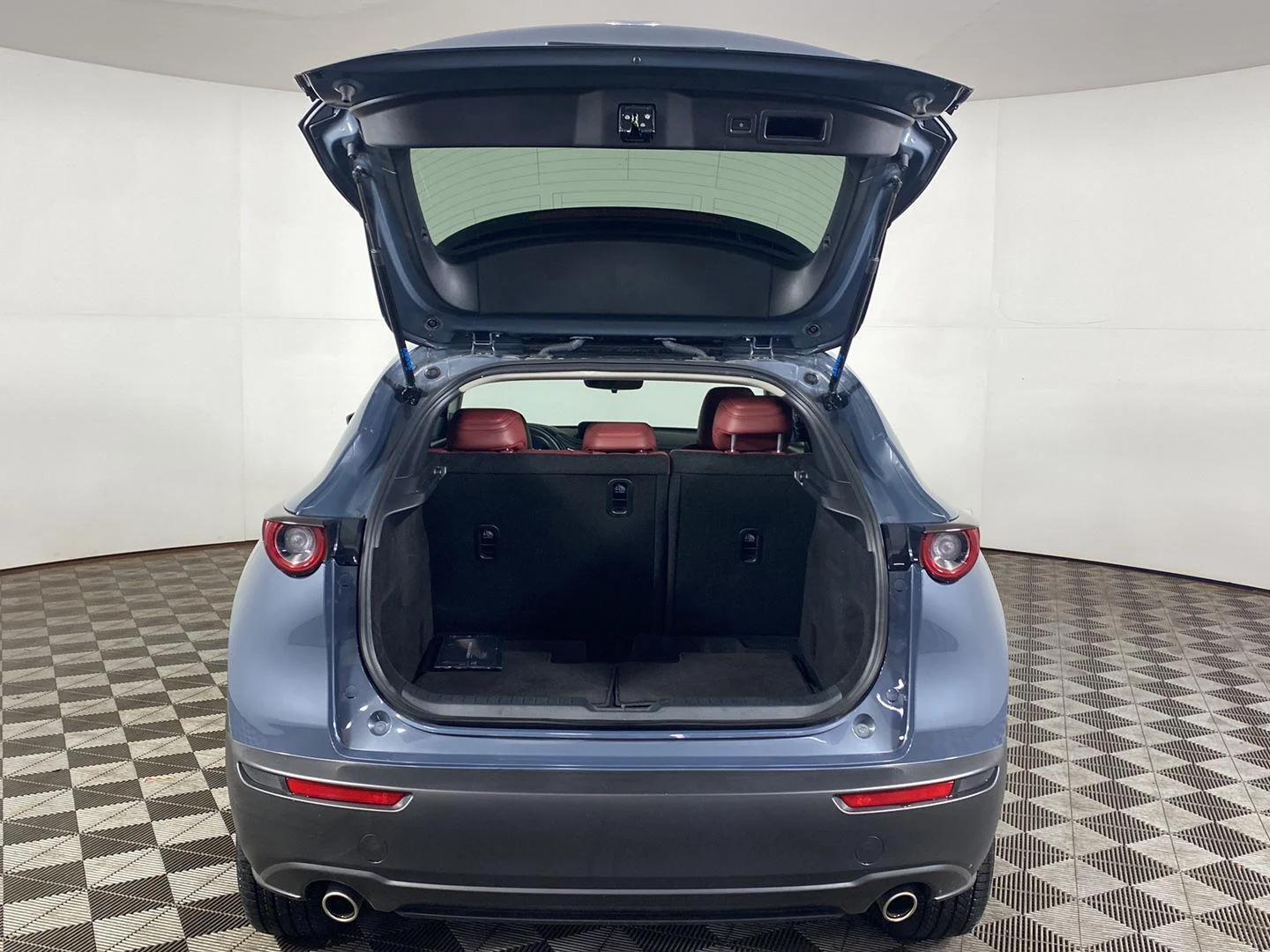 Used 2023 Polymetal Gray Metallic Mazda 2.5 S Carbon Edition image 18