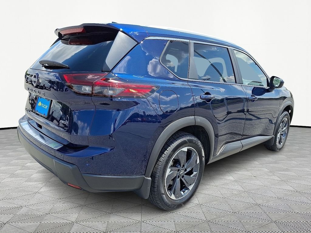 Used 2025 Blue Nissan SV image 7