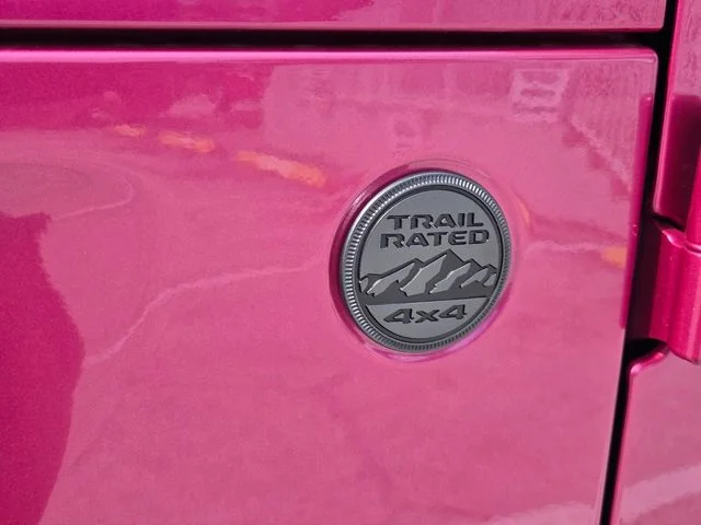 New 2026 Tuscadero Pearlcoat Jeep Sport S image 10