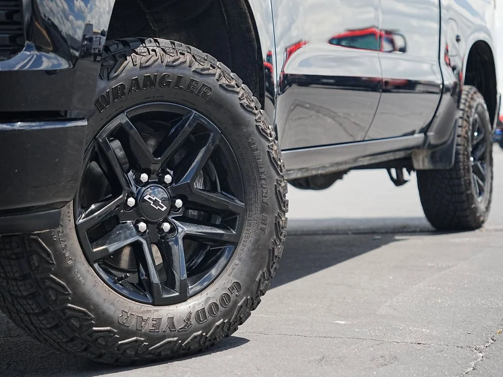 Used 2024 Black Chevrolet Custom Trail Boss image 2
