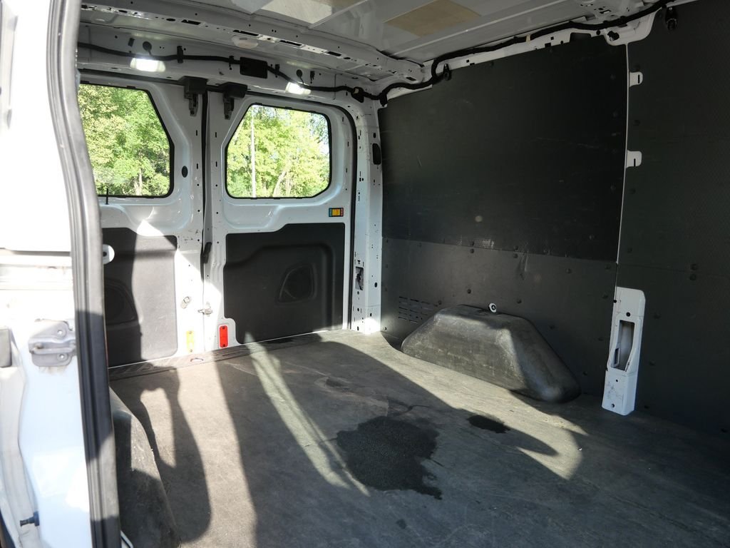 Used 2015 White Ford Base image 13