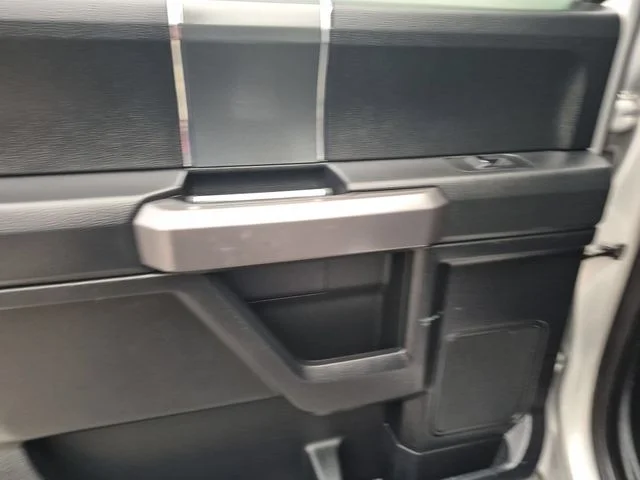 Used 2019 Silver Ford XLT image 28