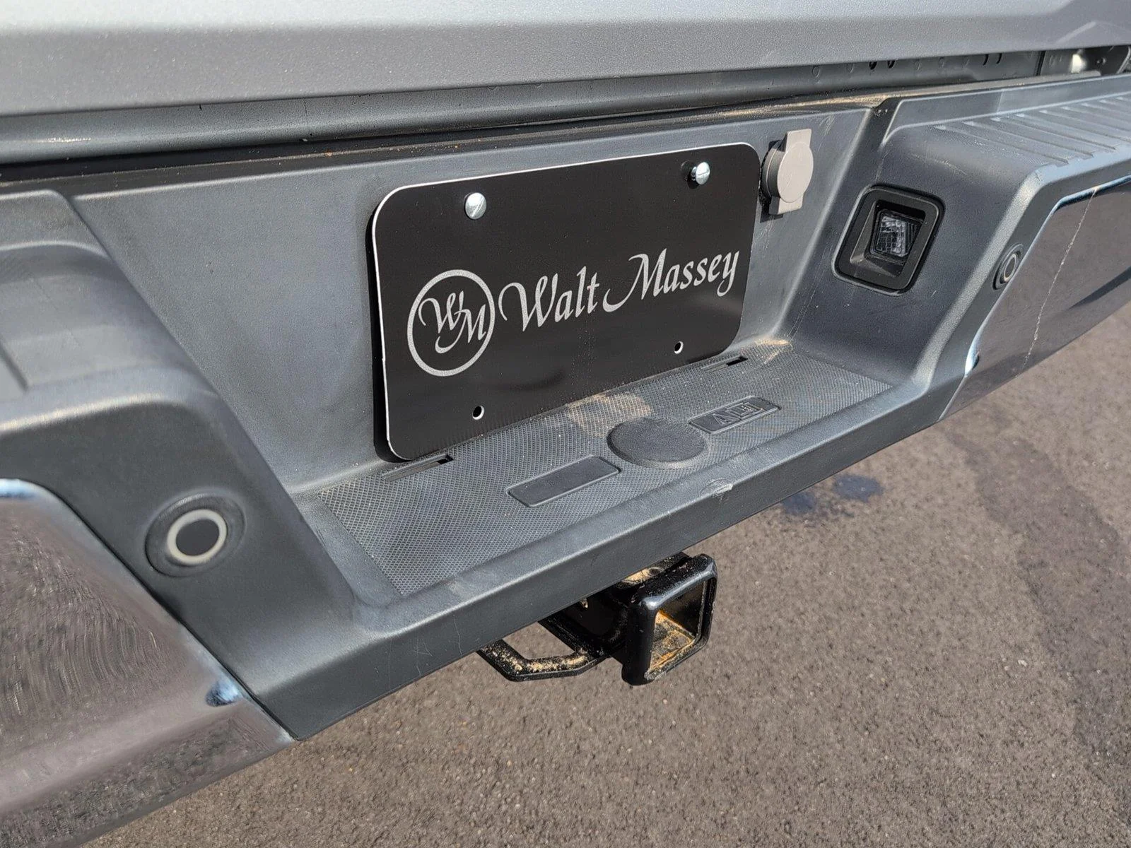 Used 2023 Iconic Silver Ford XLT image 33