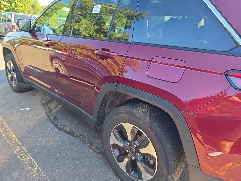 Used 2024 Velvet Red Pearlcoat Jeep 4xe image 5