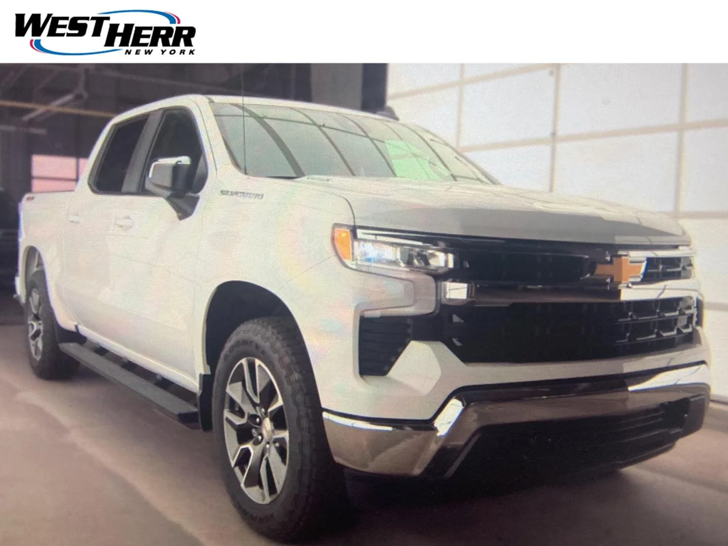 Used 2024 Summit White Chevrolet LT image 1