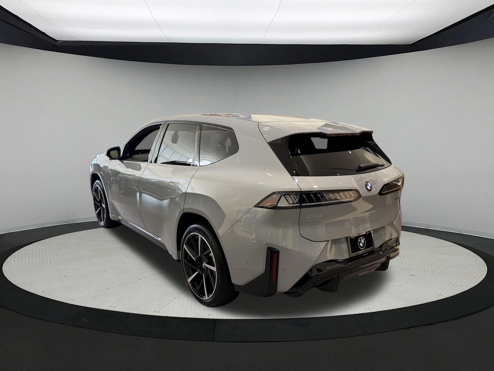 New 2027 Brooklyn Grey Metallic BMW  image 6