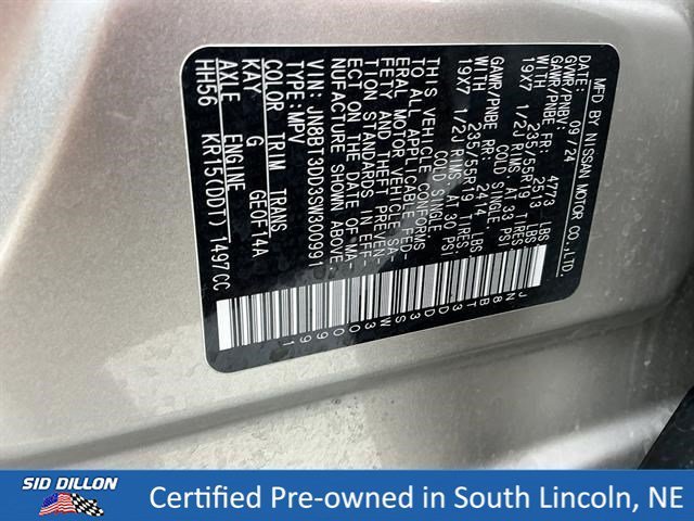Used 2025 Champagne Silver Metallic Nissan Platinum image 14