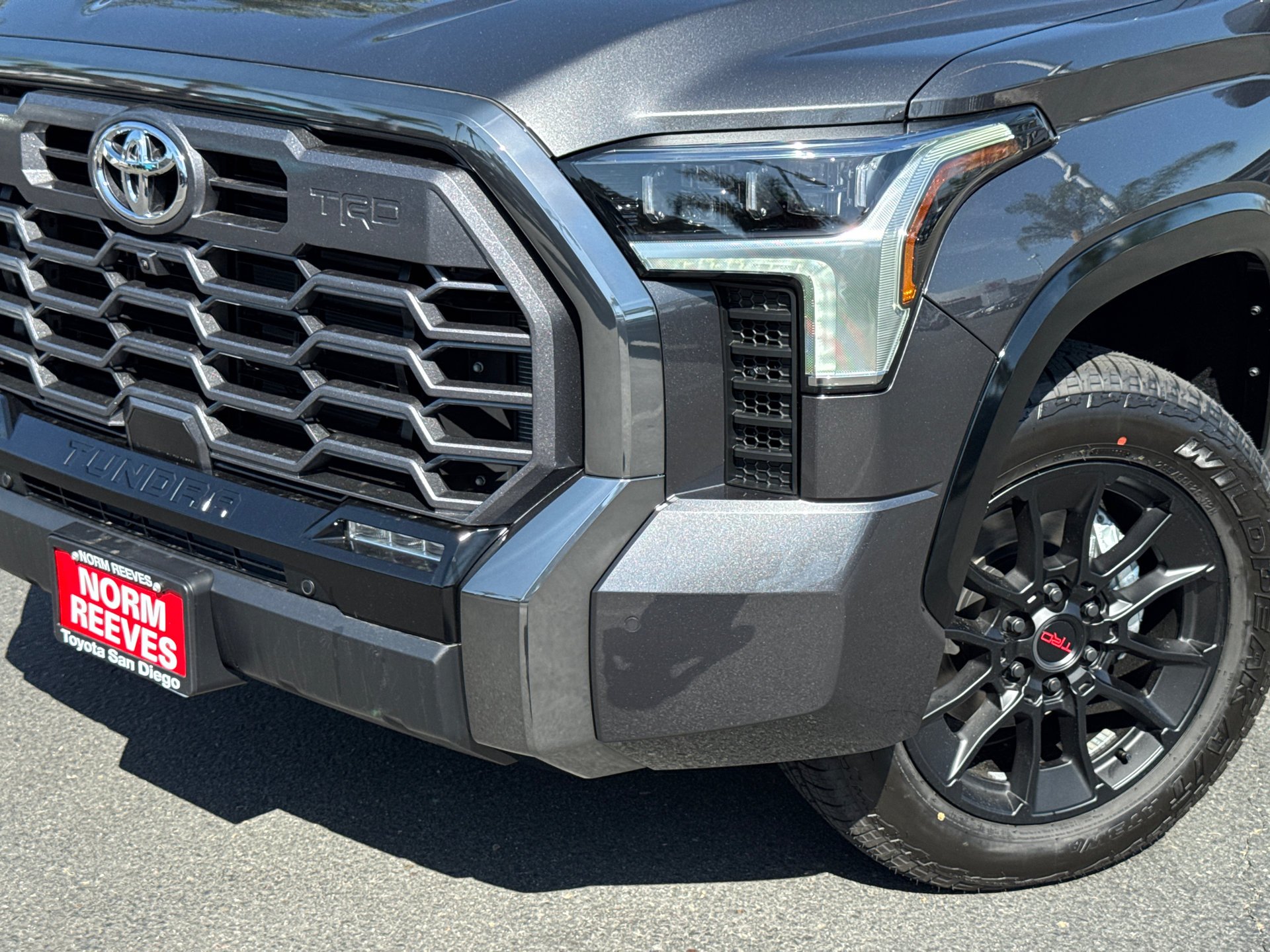 New 2026 Magnetic Gray Metallic Toyota  Platinum image 3