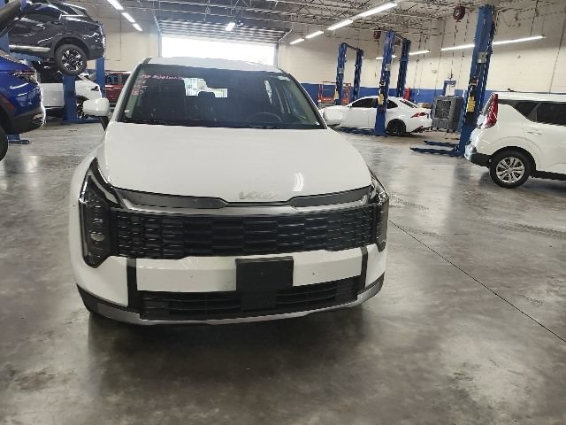 Certified Used 2026 Glacial White Pearl Kia LX image 5