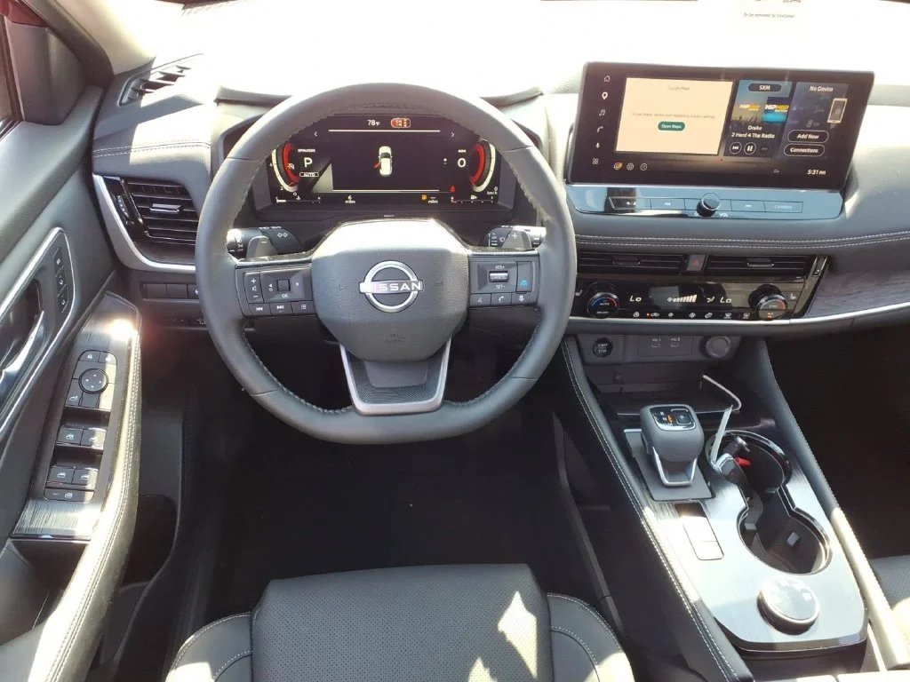 New 2026 Scarlet Ember Tintcoat Nissan Platinum image 11