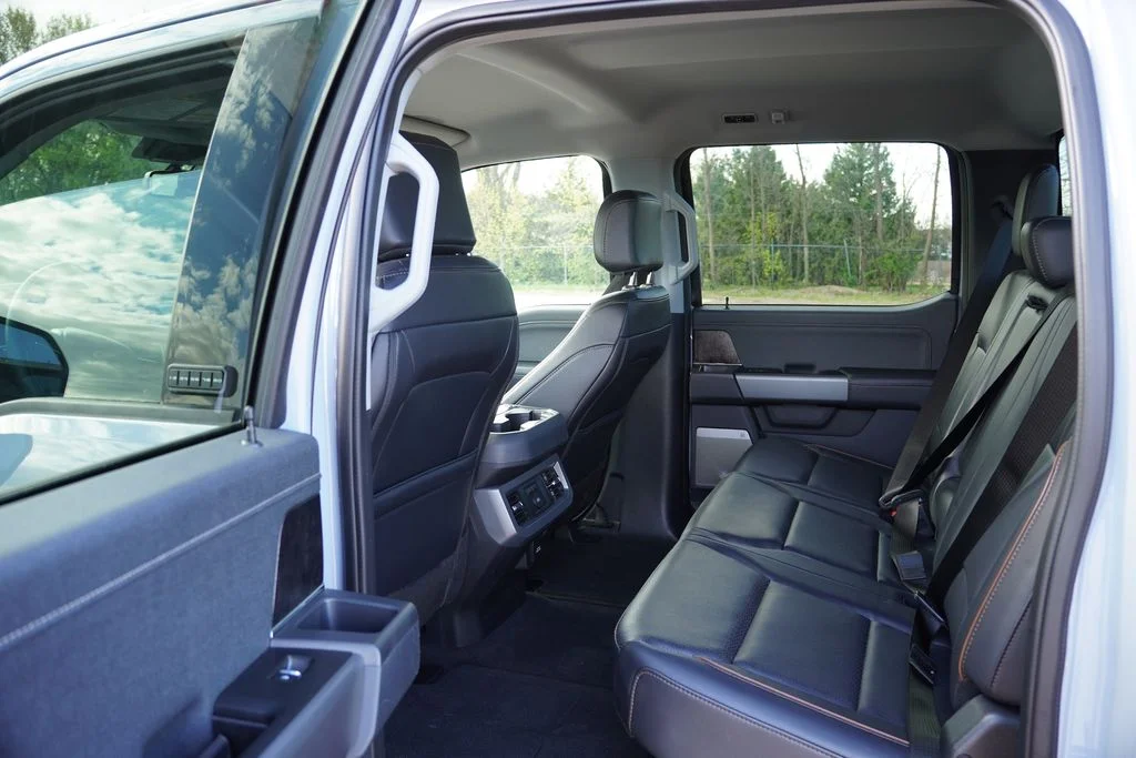 Used 2025 Gray Ford Lariat image 17