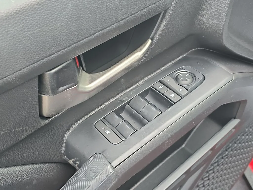 2026 Toyota Tacoma TRD Off Road - Photo 18