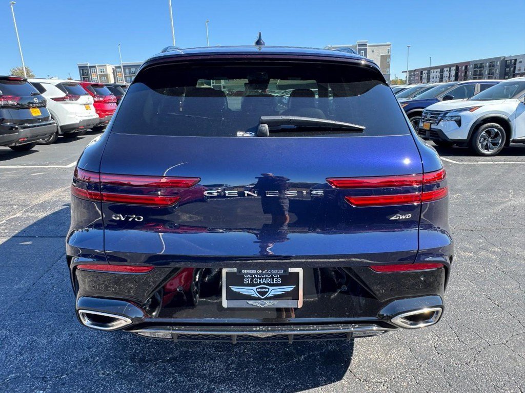 Certified Used 2026 Capri Blue Genesis 2.5T Sport Prestige image 4