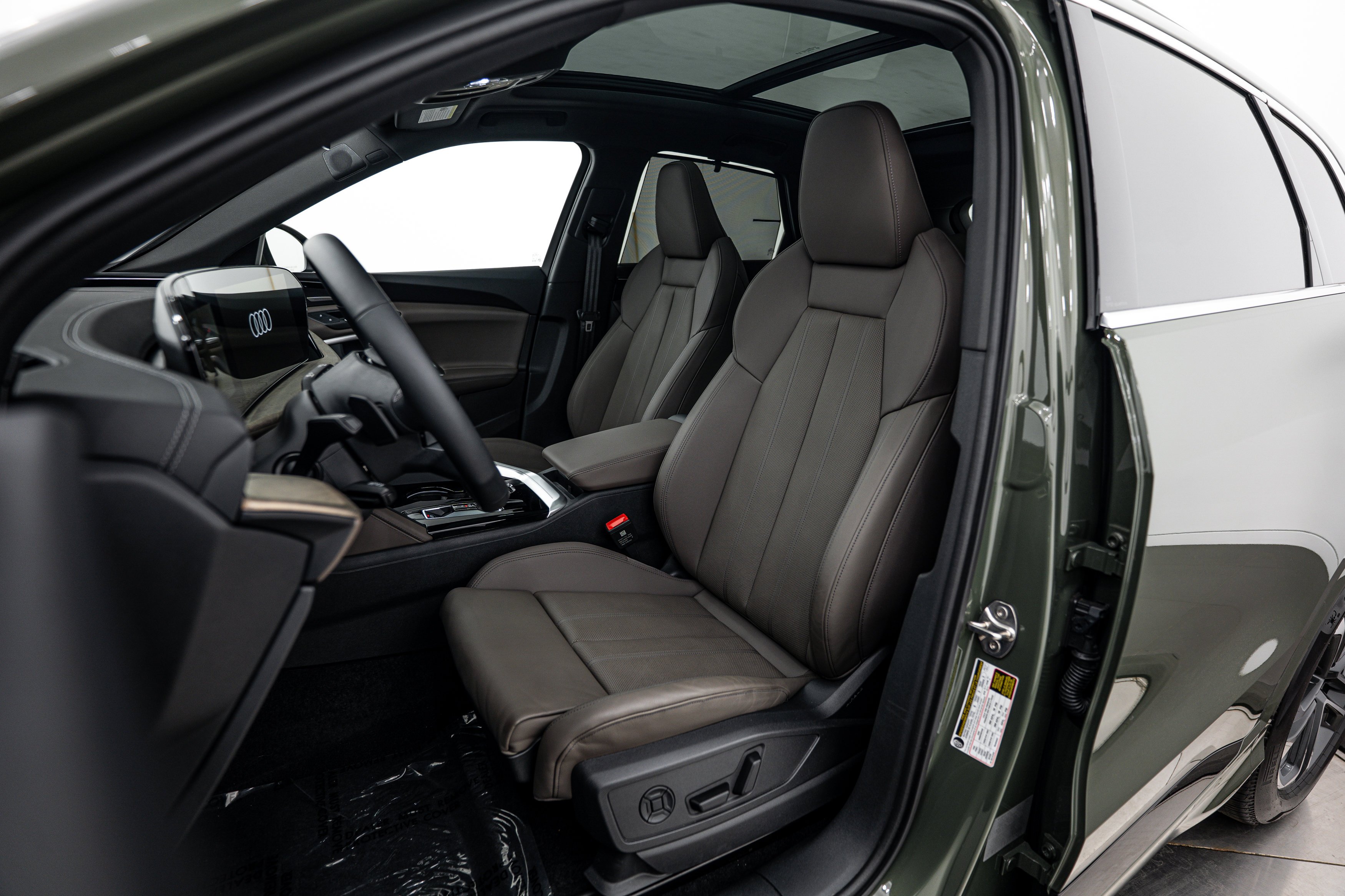 Used 2025 District Green Metallic Audi Premium Plus image 12