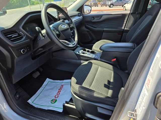 Used 2025 Silver Ford Active image 11