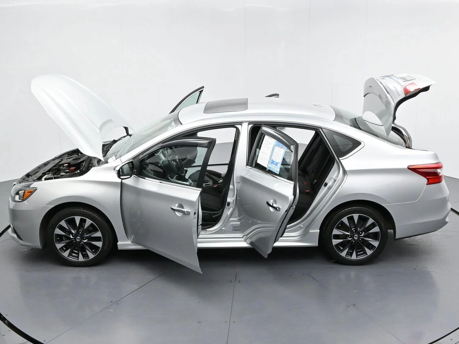 Used 2017 Brilliant Silver Nissan SR Turbo image 42