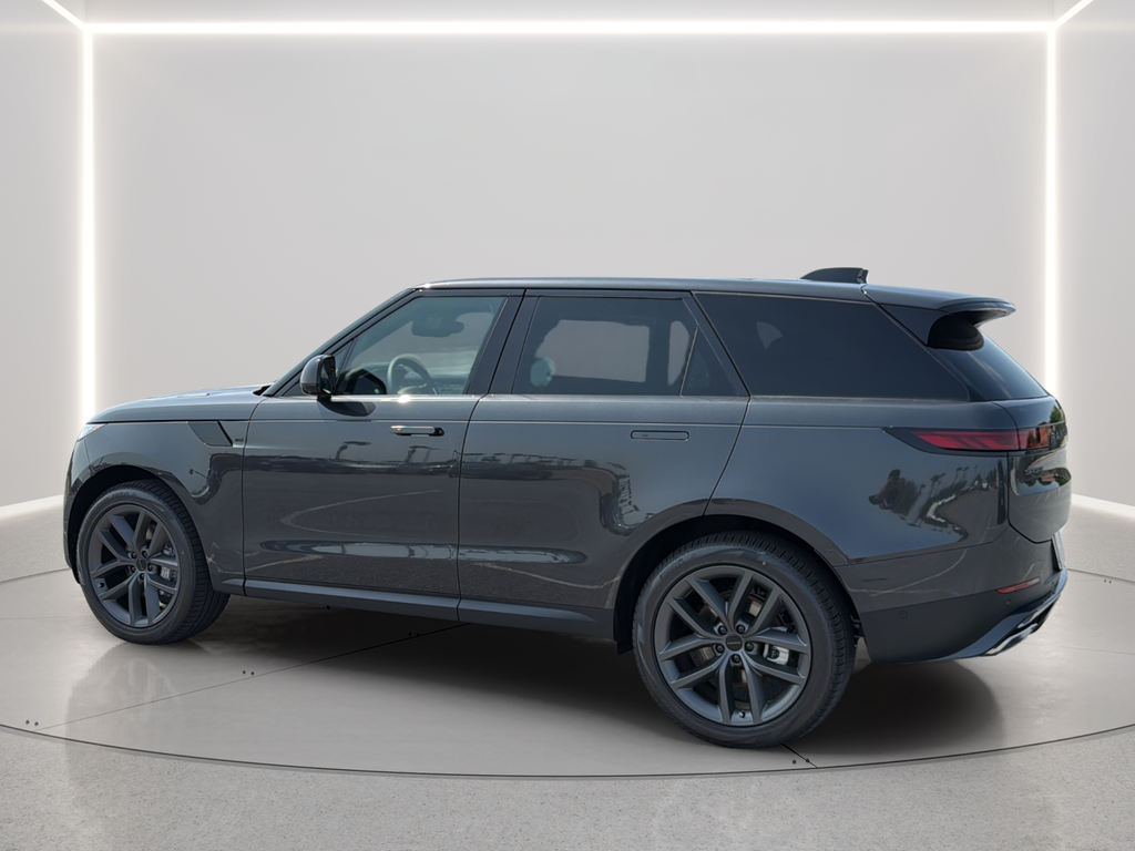 New 2026 Carpathian Grey Land Rover SE image 14