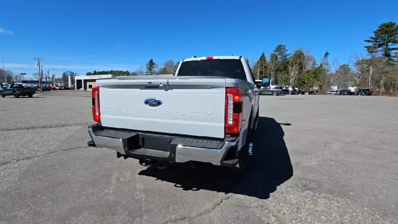 New 2026 Avalanche Ford F-250® Lariat® image 8