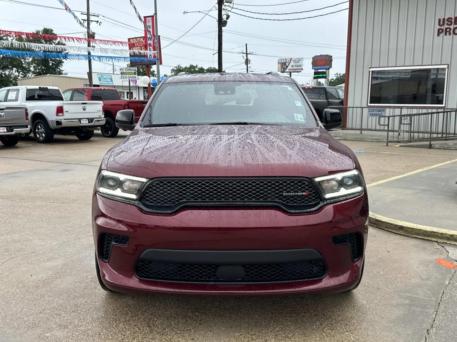 Used 2024 Octane Red Pearlcoat Dodge SXT Plus image 2